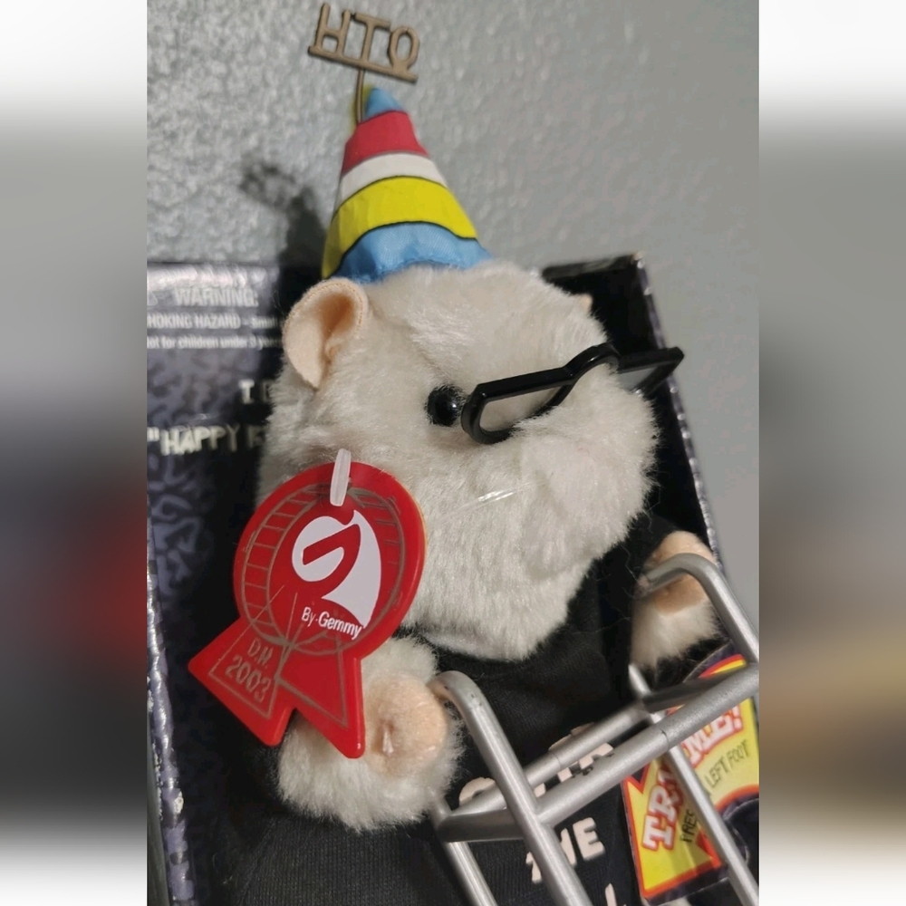 Gemmy Dancing Hamster Over The Hill Birthday Animated Singing (not Tested) 2003